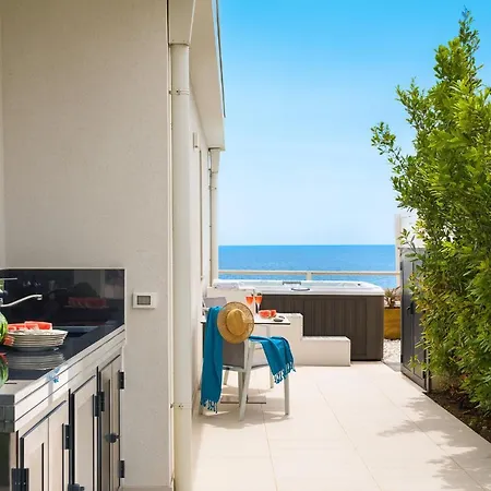 Hermes Villa Lido di Noto